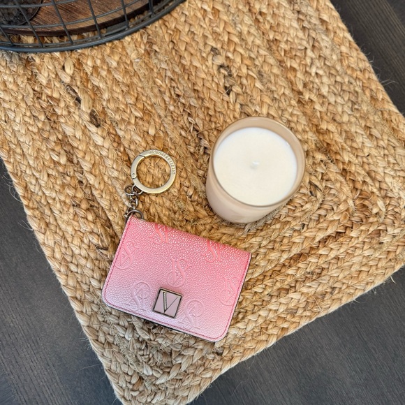 Victoria’s Secret Key Chain Credit Card Wallet - Picture 1 of 8
